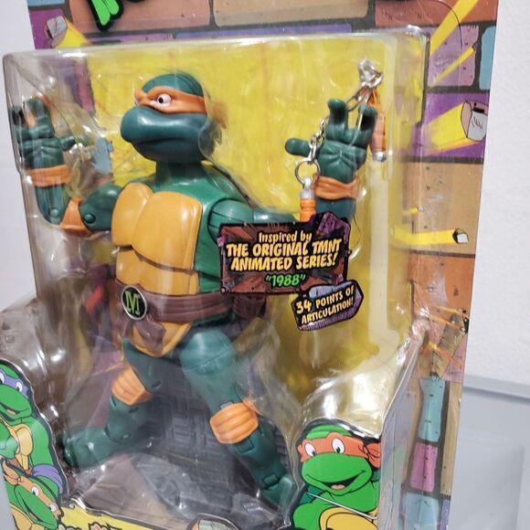 Classic Teenage Mutant Ninja Turtles Michelangelo Playmate Collection Figure - Picture 4 of 9
